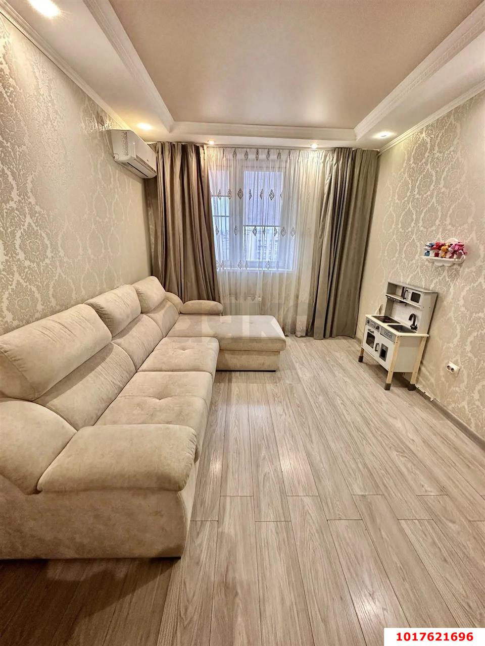Фото №3: 1-комнатная квартира <span class="whitespace-nowrap">43 м²</span>, <span class="whitespace-nowrap">9/20 эт.</span> - Краснодар, Западный внутригородской округ, Фестивальный, мкр. ЖК Современник, ул. Гаражная, 107