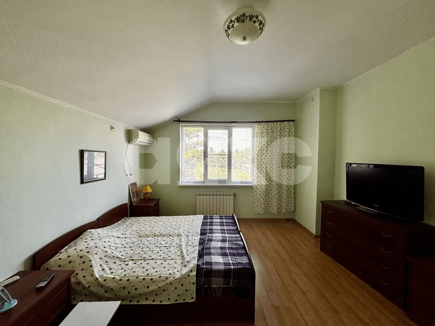 Фото №13: Коттедж <span class="whitespace-nowrap">152 м²</span> <span class="whitespace-nowrap">+ 9 сот.</span>, <span class="whitespace-nowrap">2 эт.</span> - Волгоград, Тракторозаводский, СНТ Дзержинец, Винновский массив, мкр. 108-й квартал