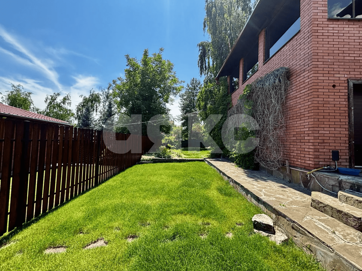 Фото №26: Коттедж <span class="whitespace-nowrap">152 м²</span> <span class="whitespace-nowrap">+ 9 сот.</span>, <span class="whitespace-nowrap">2 эт.</span> - Волгоград, Тракторозаводский, СНТ Дзержинец, Винновский массив, мкр. 108-й квартал