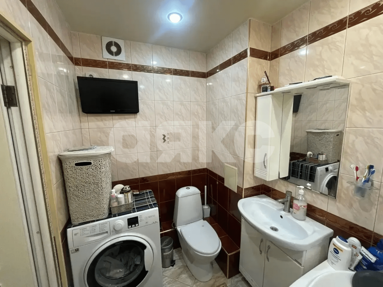 Фото №13: 3-комнатная квартира <span class="whitespace-nowrap">65 м²</span>, <span class="whitespace-nowrap">5/9 эт.</span> - Волгоград, Тракторозаводский, Спартановка, мкр. 410-й, ул. Академика Павлова, 14