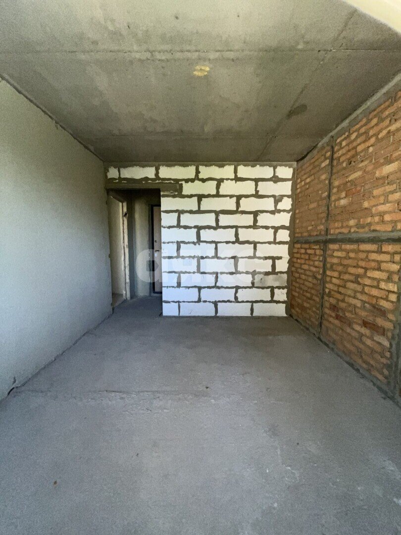 Фото №3: 2-комнатная квартира <span class="whitespace-nowrap">46 м²</span>, <span class="whitespace-nowrap">5/9 эт.</span> - Мариуполь, Жовтневый, мкр. Западный, ул. 50 лет СССР, 16