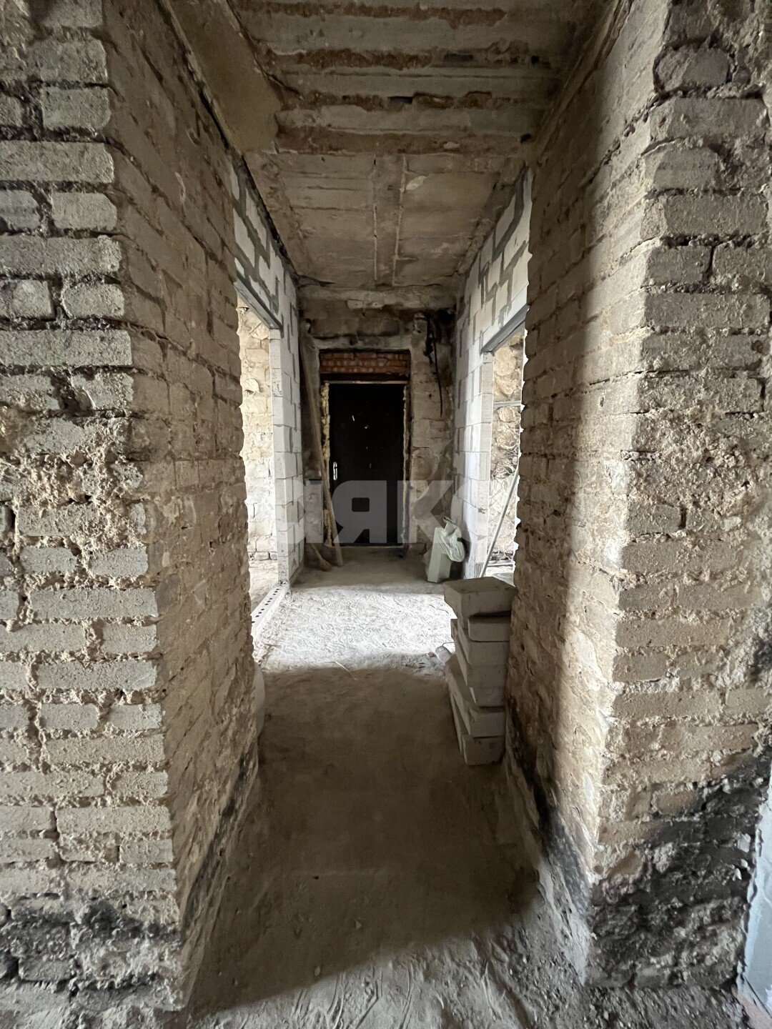 Фото №5: 3-комнатная квартира <span class="whitespace-nowrap">75 м²</span>, <span class="whitespace-nowrap">5/5 эт.</span> - Мариуполь, р. Жовтневый, пр-кт Металлургов, 21