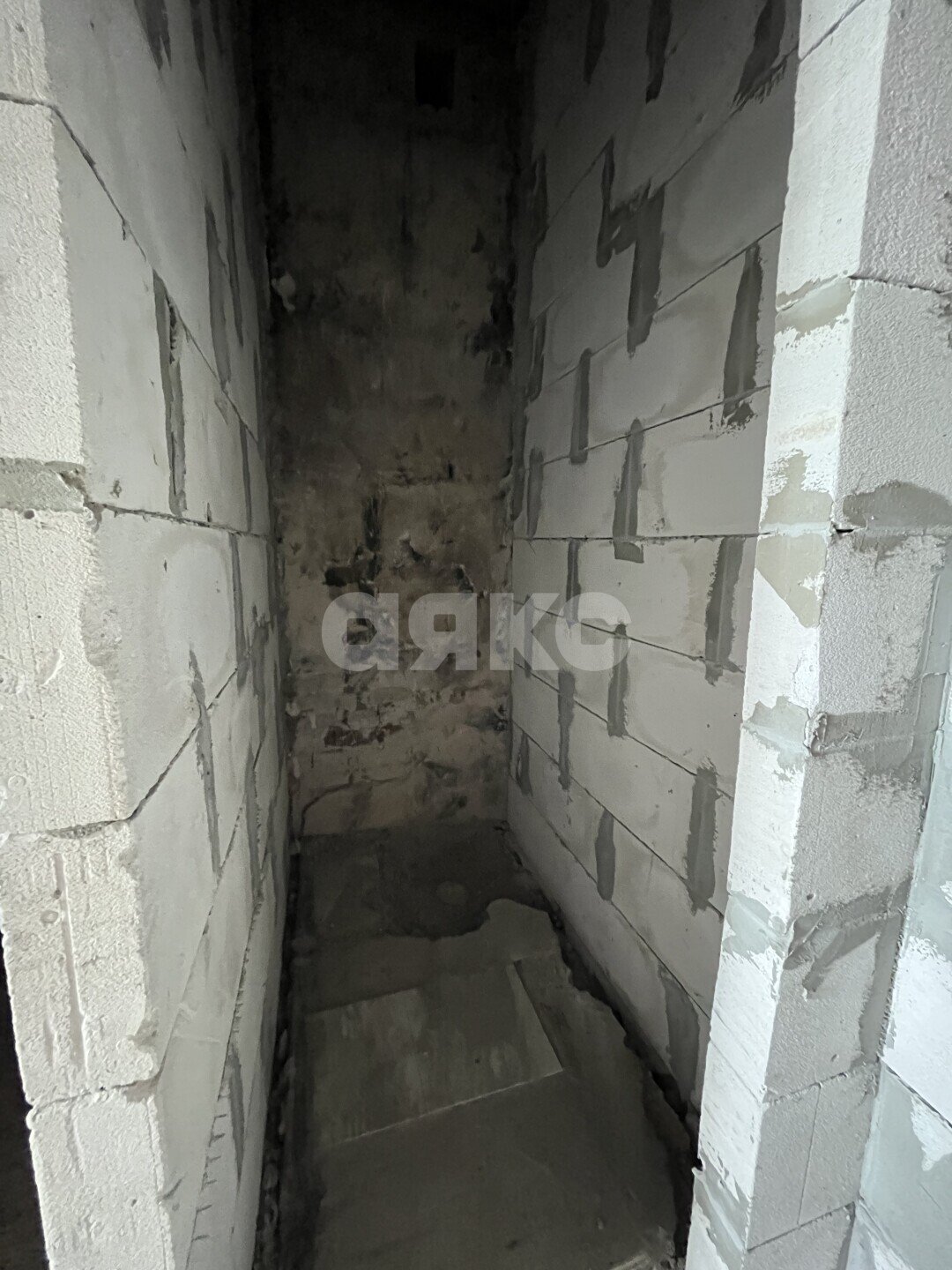 Фото №13: 3-комнатная квартира <span class="whitespace-nowrap">75 м²</span>, <span class="whitespace-nowrap">5/5 эт.</span> - Мариуполь, р. Жовтневый, пр-кт Металлургов, 21