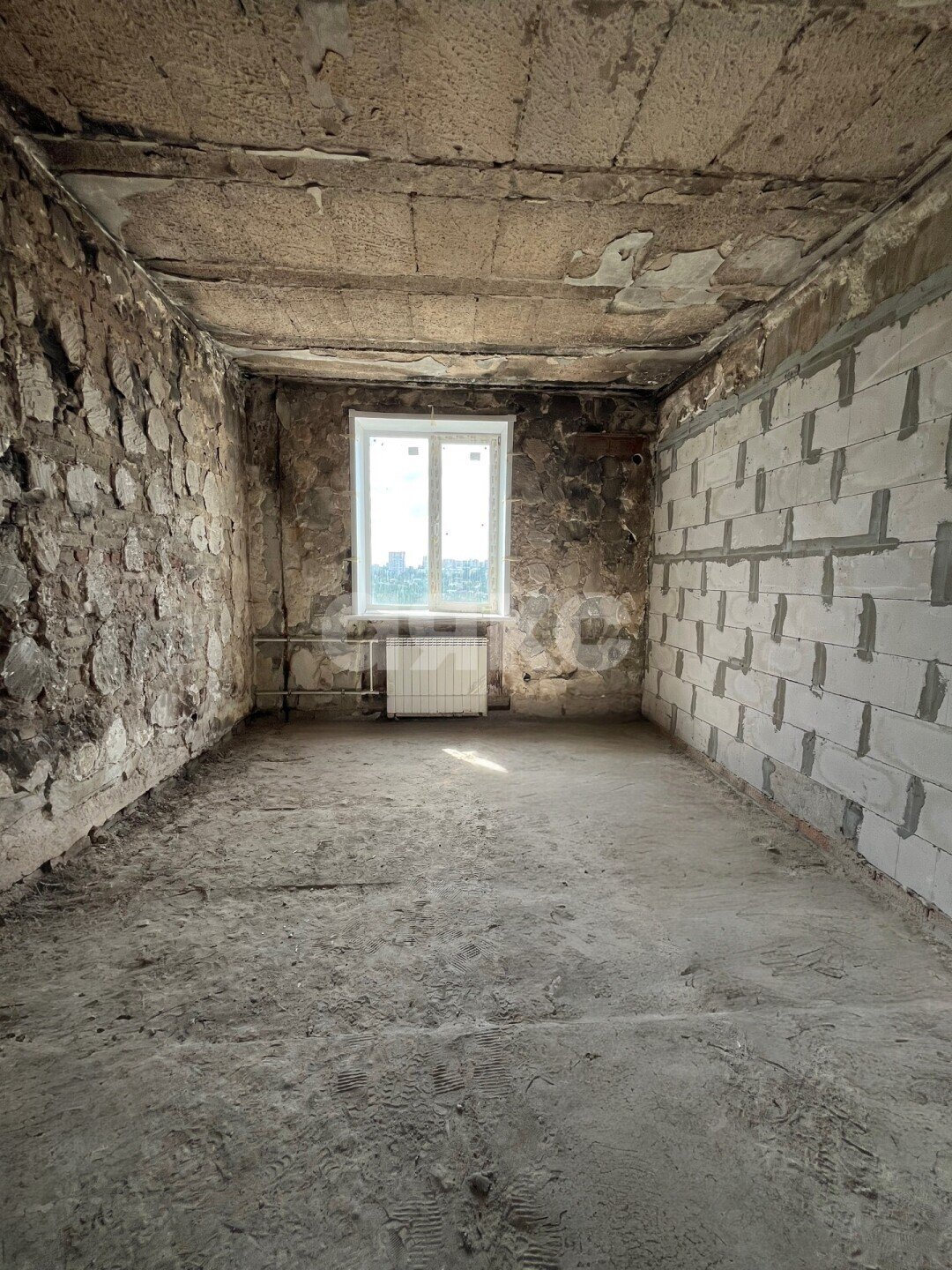 Фото №6: 3-комнатная квартира <span class="whitespace-nowrap">75 м²</span>, <span class="whitespace-nowrap">5/5 эт.</span> - Мариуполь, р. Жовтневый, пр-кт Металлургов, 21