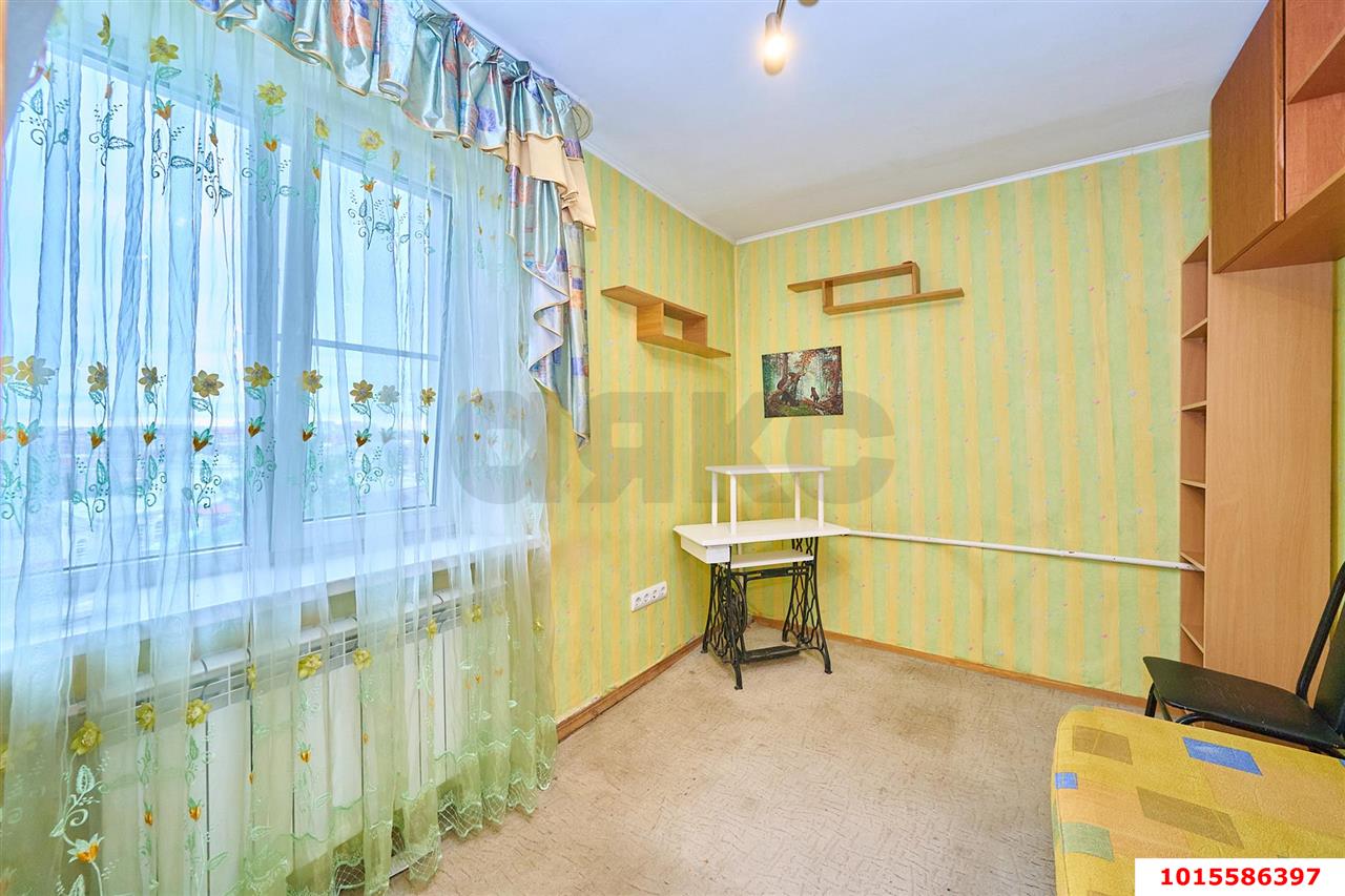 Фото №3: 3-комнатная квартира <span class="whitespace-nowrap">64 м²</span>, <span class="whitespace-nowrap">5/5 эт.</span> - Краснодар, мкр. Центральный внутригородской округ, ул. имени П.М. Гаврилова, 103