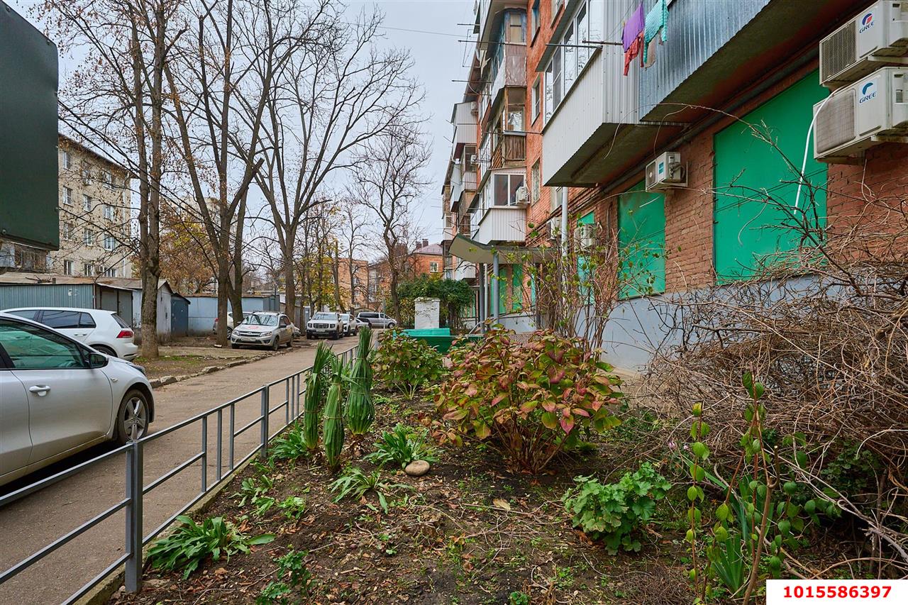 Фото №15: 3-комнатная квартира <span class="whitespace-nowrap">64 м²</span>, <span class="whitespace-nowrap">5/5 эт.</span> - Краснодар, мкр. Центральный внутригородской округ, ул. имени П.М. Гаврилова, 103
