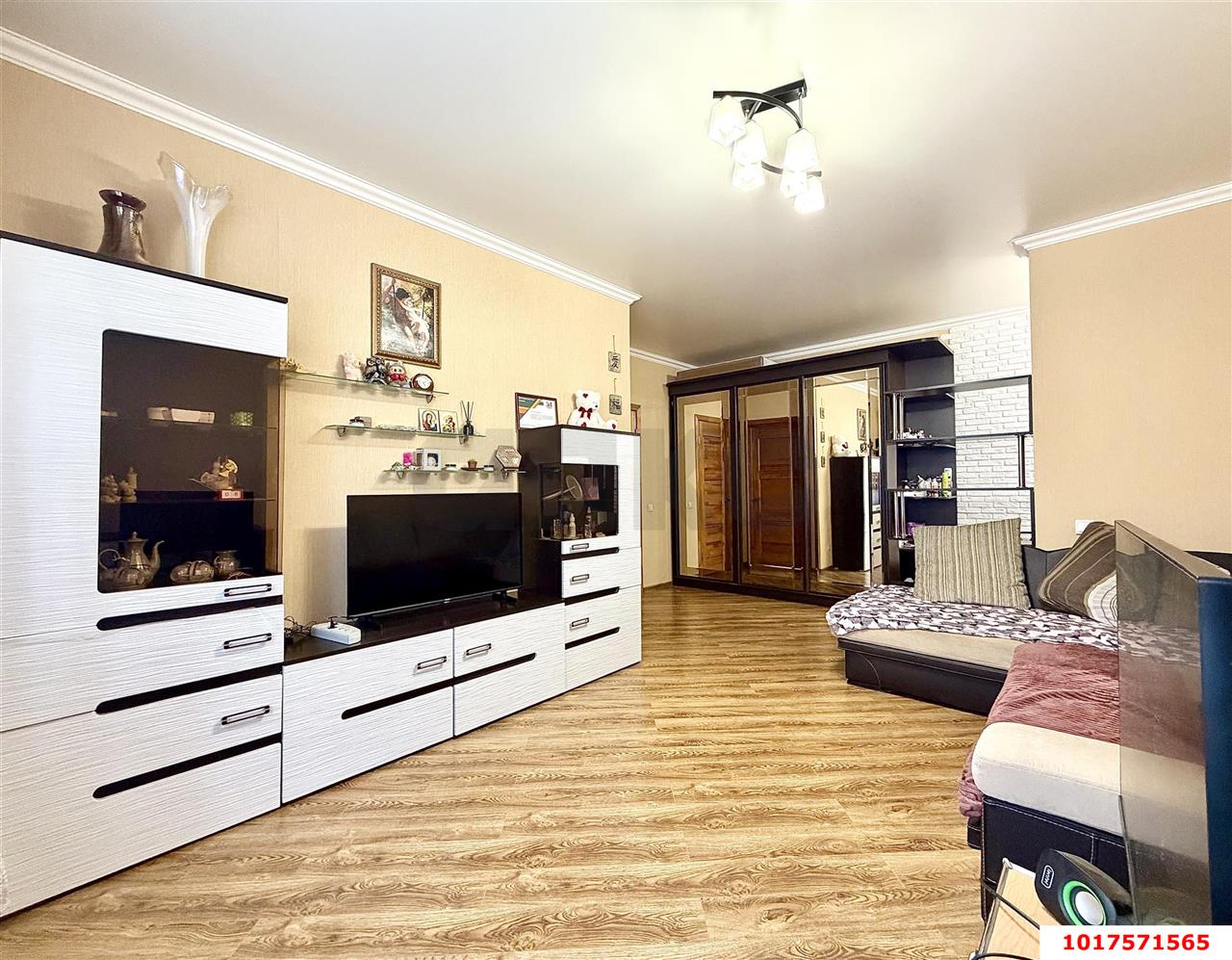 Фото №5: 1-комнатная квартира <span class="whitespace-nowrap">41 м²</span>, <span class="whitespace-nowrap">2/6 эт.</span> - Краснодар, Прикубанский внутригородской округ, мкр. Музыкальный, ул. имени Сергея Есенина, 86