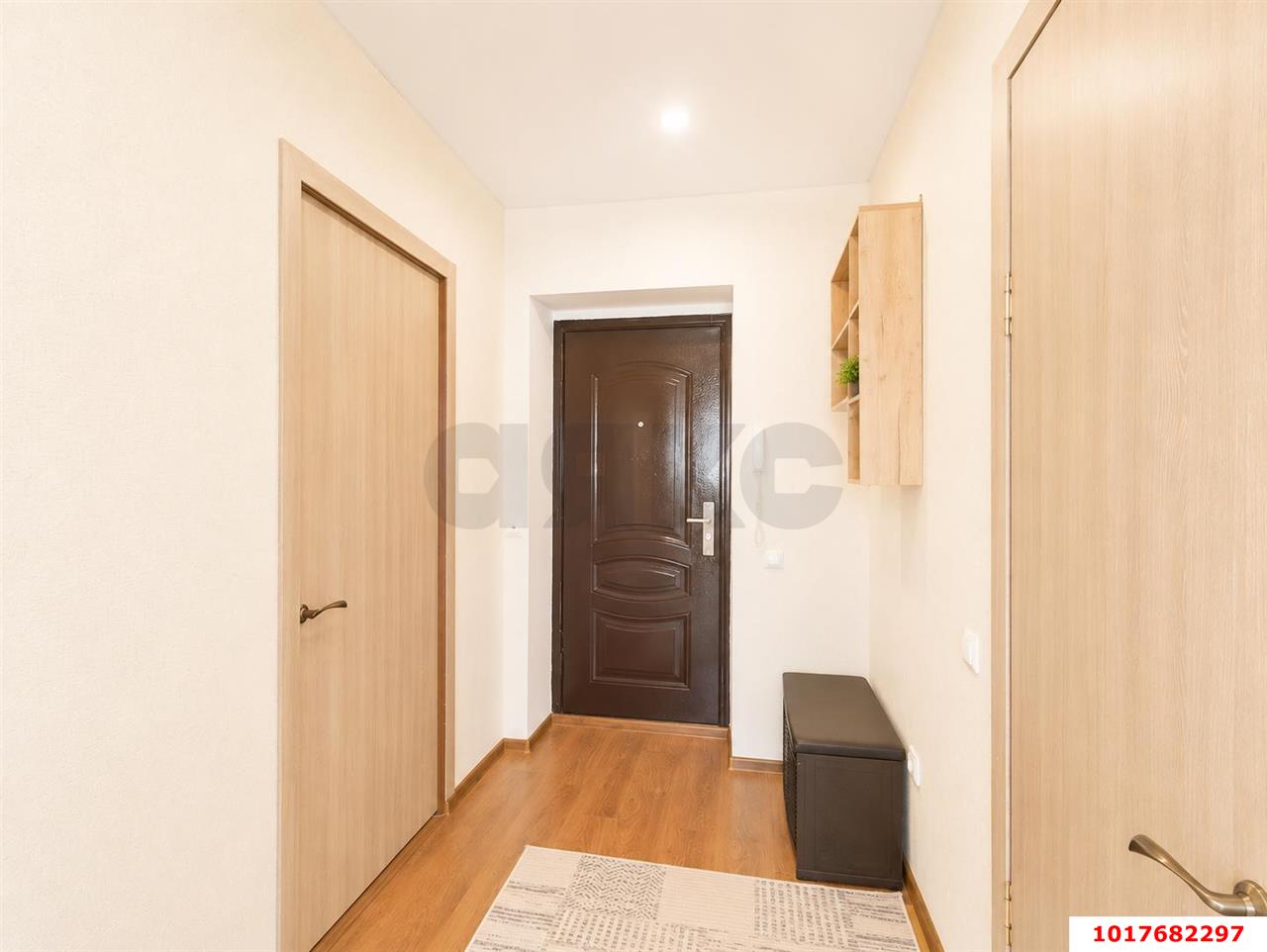 Фото №10: 1-комнатная квартира <span class="whitespace-nowrap">42 м²</span>, <span class="whitespace-nowrap">5/6 эт.</span> - Краснодар, Прикубанский внутригородской округ, мкр. Музыкальный, ул. имени Сергея Есенина, 108/7Б