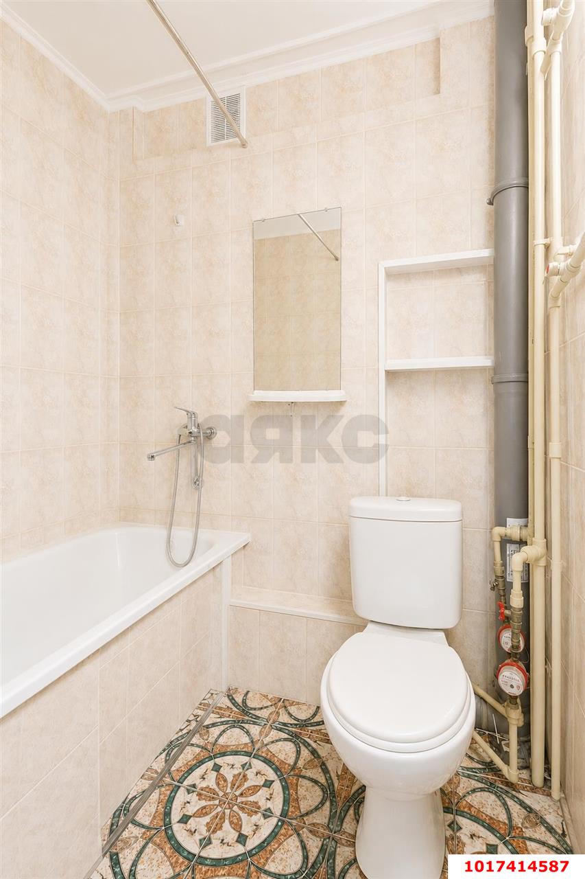 Фото №6: 1-комнатная квартира <span class="whitespace-nowrap">31 м²</span>, <span class="whitespace-nowrap">4/5 эт.</span> - Краснодар, Прикубанский внутригородской округ, мкр. Фестивальный, ул. Атарбекова, 27