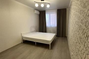 Фото №1: 1-комнатная квартира <span class="whitespace-nowrap">35 м²</span>, <span class="whitespace-nowrap">14/24 эт.</span> - Краснодар, мкр. жилой комплекс Квартет, ул. имени Снесарева, 10