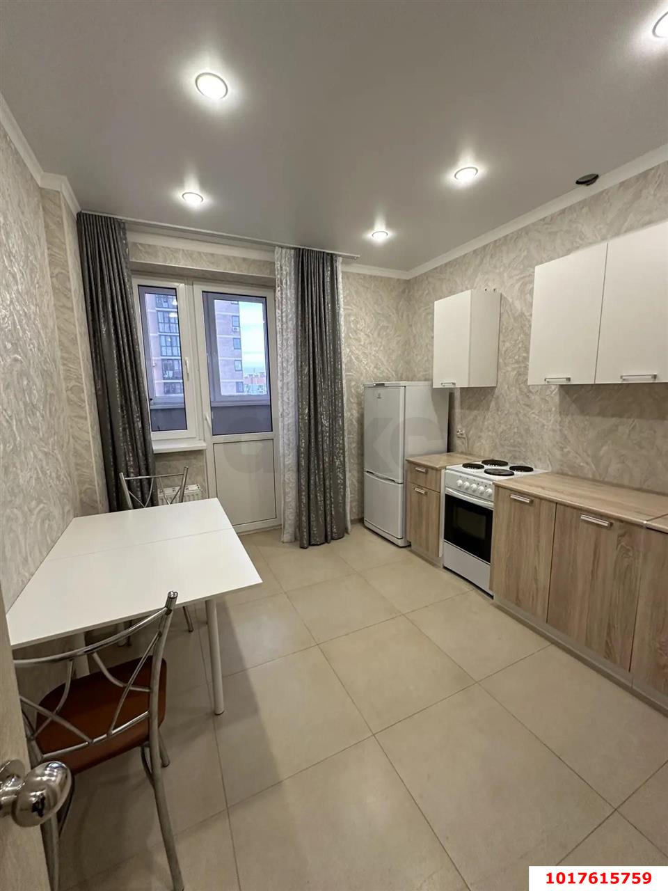 Фото №3: 1-комнатная квартира <span class="whitespace-nowrap">38 м²</span>, <span class="whitespace-nowrap">14/24 эт.</span> - Краснодар, Карасунский внутригородской округ, Гидростроителей, мкр. жилой комплекс Квартет, ул. имени Снесарева, 10