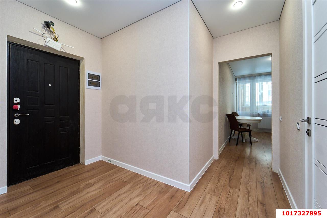 Фото №13: 2-комнатная квартира <span class="whitespace-nowrap">54 м²</span>, <span class="whitespace-nowrap">1/16 эт.</span> - Краснодар, Прикубанский внутригородской округ, ЖК Славянка, мкр. Славянский, ул. Заполярная, 39к6