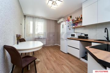 Фото №1: 2-комнатная квартира <span class="whitespace-nowrap">51 м²</span>, <span class="whitespace-nowrap">1/16 эт.</span> - Краснодар, мкр. Славянский, ул. Заполярная, 39к6