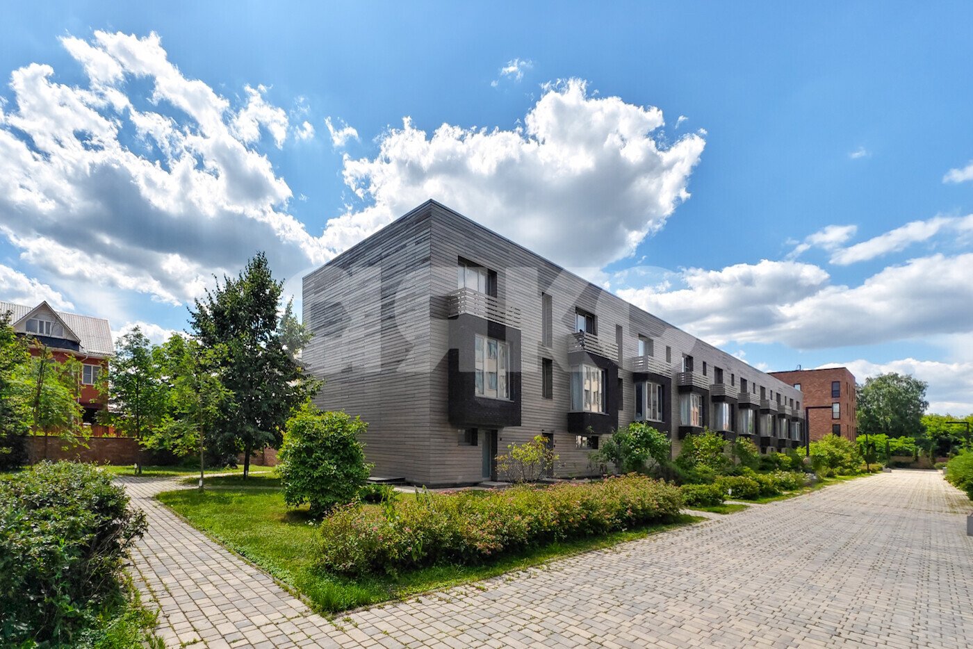 Фото №38: Таунхаус <span class="whitespace-nowrap">225 м²</span> <span class="whitespace-nowrap">+ 1.5 сот.</span>, <span class="whitespace-nowrap">3 эт.</span> - Котельники, мкр. жилой комплекс 9, пр-д Яничкин, 12к4