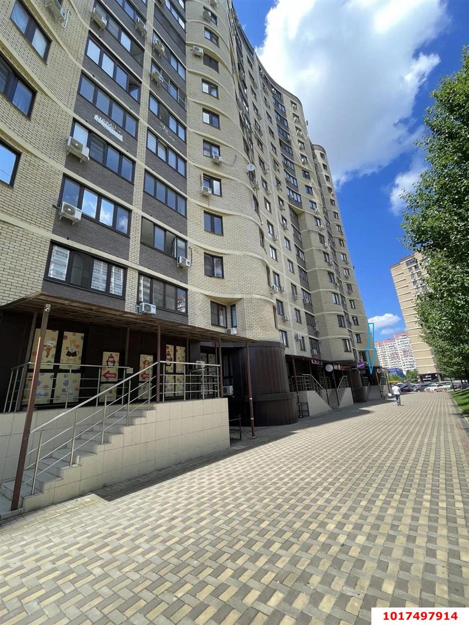 Фото №1: Торговое помещение <span class="whitespace-nowrap">70 м²</span>, <span class="whitespace-nowrap">1/18 эт.</span> - Краснодар, Прикубанский внутригородской округ, Восточно-Кругликовский, мкр. ЖК Барселона, ул. имени 40-летия Победы, 97