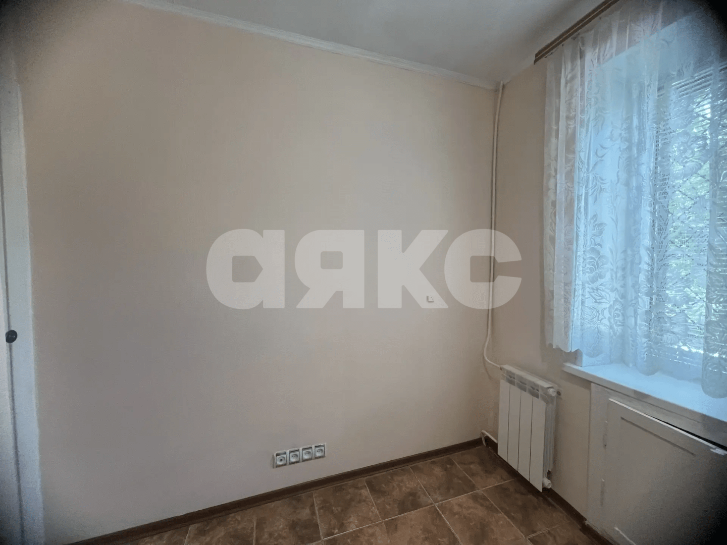 Фото №9: 2-комнатная квартира <span class="whitespace-nowrap">44 м²</span>, <span class="whitespace-nowrap">1/5 эт.</span> - Волгоград, Кировский, мкр. Развилка, ул. Кирова, 109А