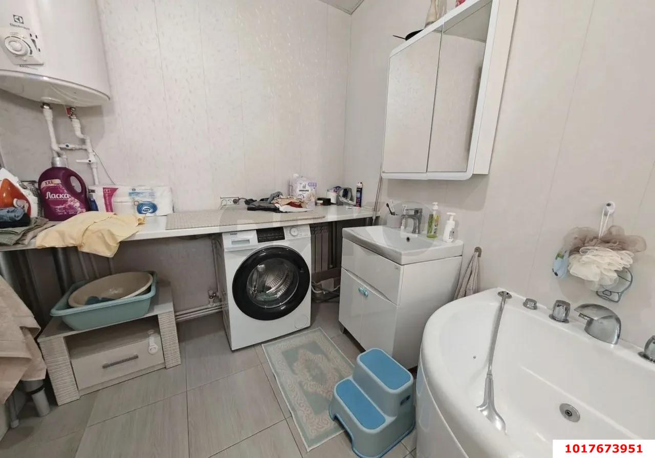 Фото №10: Дом <span class="whitespace-nowrap">42 м²</span> <span class="whitespace-nowrap">+ 2.25 сот.</span>, <span class="whitespace-nowrap">1 эт.</span> - Краснодар, Центральный внутригородской округ, мкр. Дубинка, ул. 1-я Линия Поймы реки Кубань, 208