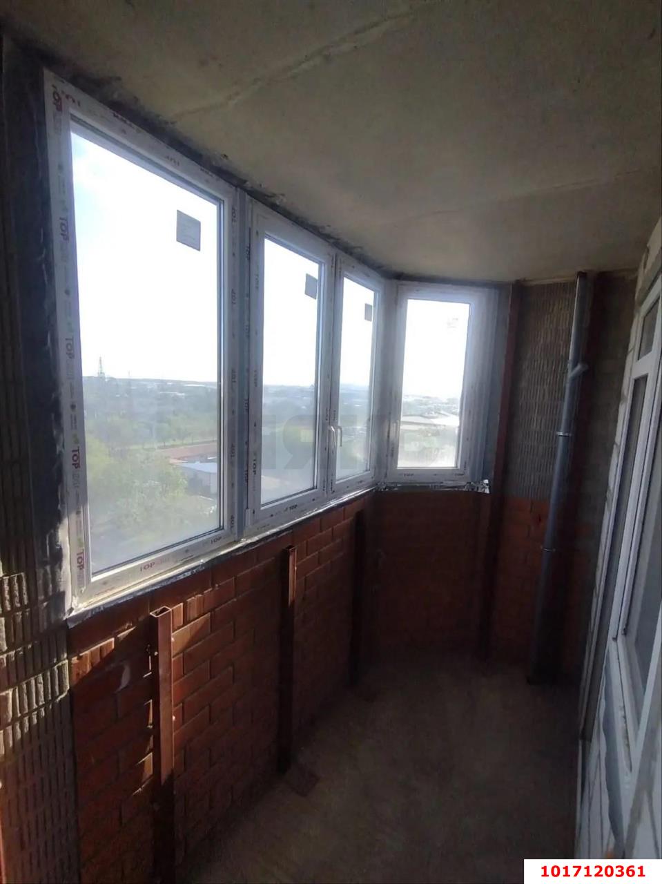 Фото №5: 2-комнатная квартира <span class="whitespace-nowrap">71 м²</span>, <span class="whitespace-nowrap">8/25 эт.</span> - Краснодар, Карасунский внутригородской округ, Камвольно-суконный Комбинат, мкр. ЖК Урал, ул. Уральская, 87/7
