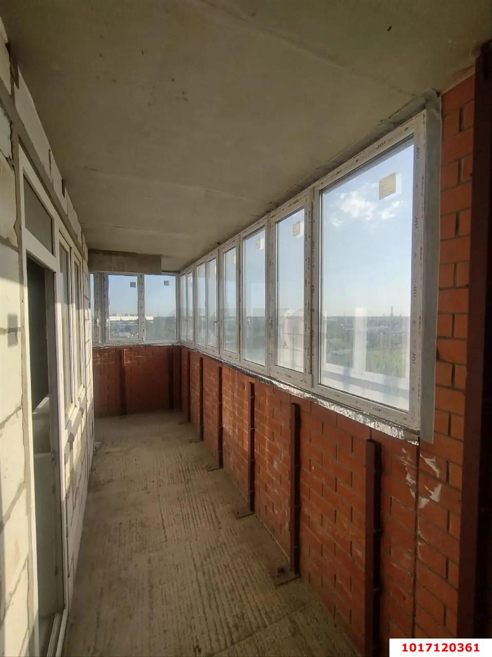 Фото №8: 2-комнатная квартира <span class="whitespace-nowrap">71 м²</span>, <span class="whitespace-nowrap">8/25 эт.</span> - Краснодар, Карасунский внутригородской округ, Камвольно-суконный Комбинат, мкр. ЖК Урал, ул. Уральская, 87/7