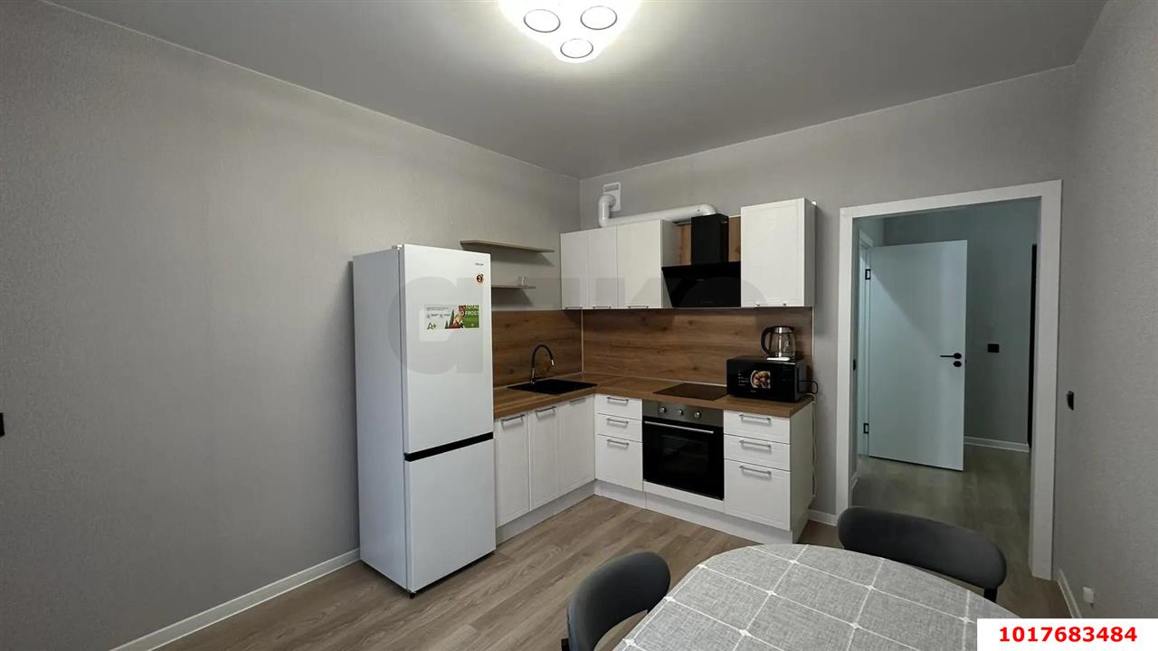 Фото №3: 1-комнатная квартира <span class="whitespace-nowrap">45 м²</span>, <span class="whitespace-nowrap">6/19 эт.</span> - Краснодар, Прикубанский внутригородской округ, имени Петра Метальникова, мкр. ЖК Лучший, ул. Ростовское шоссе, 30/6к3