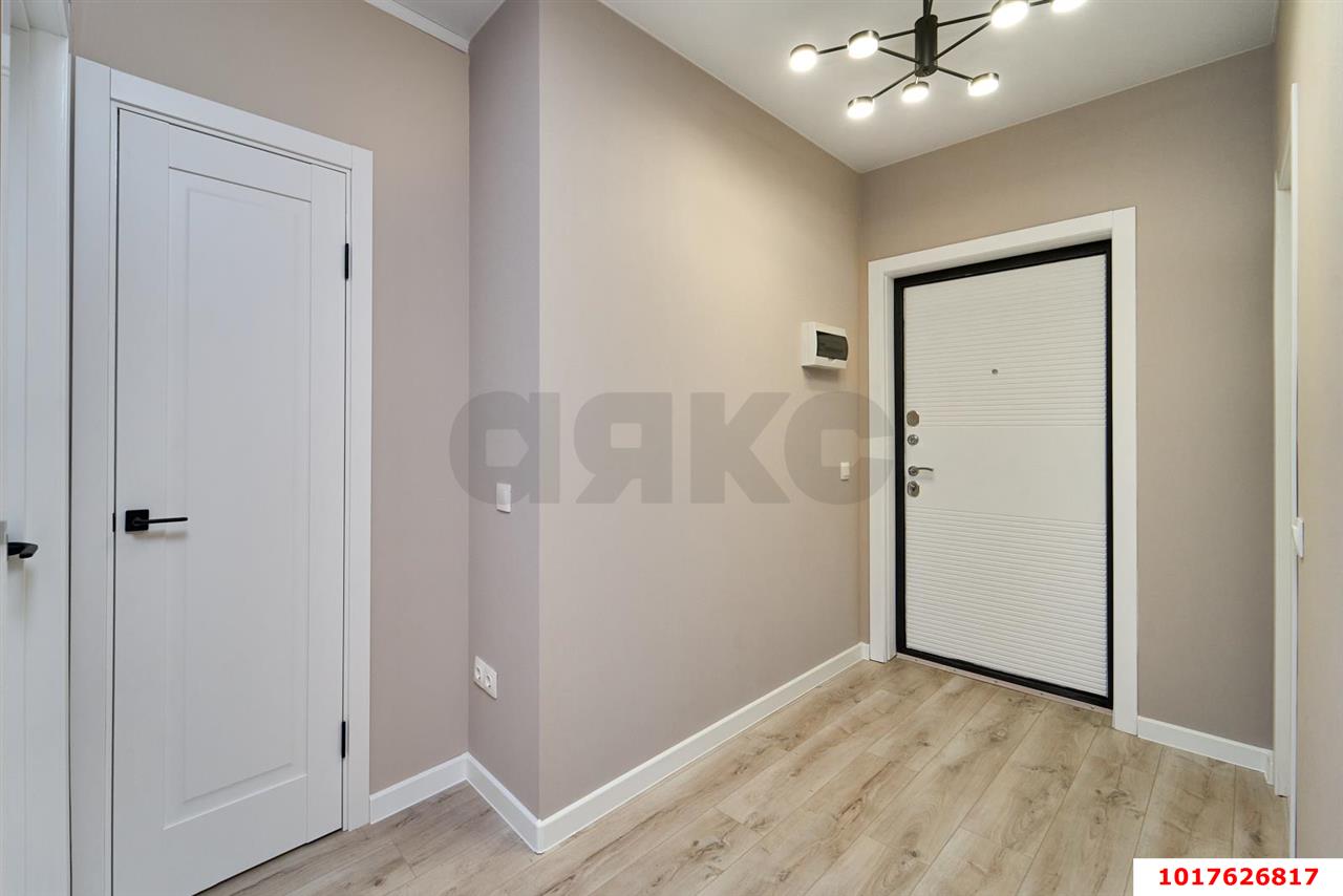 Фото №8: 1-комнатная квартира <span class="whitespace-nowrap">41 м²</span>, <span class="whitespace-nowrap">1/23 эт.</span> - Краснодар, Западный внутригородской округ, мкр. ЖК Краснодар Сити, ул. Шоссе Нефтяников, 18к7