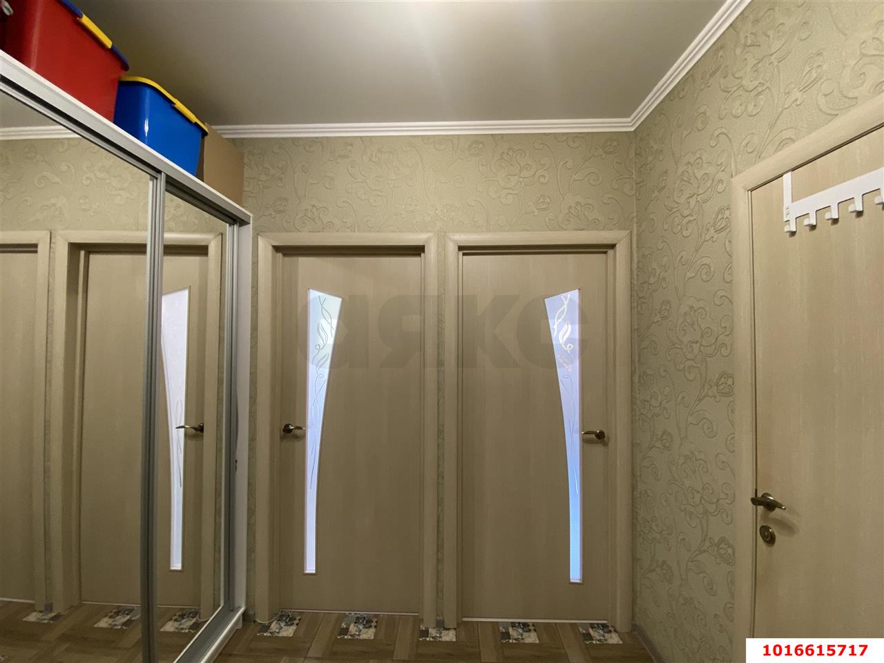 Фото №10: 1-комнатная квартира <span class="whitespace-nowrap">43 м²</span>, <span class="whitespace-nowrap">16/19 эт.</span> - Краснодар, Карасунский внутригородской округ, мкр. Гидростроителей, ул. Автолюбителей, 52/4