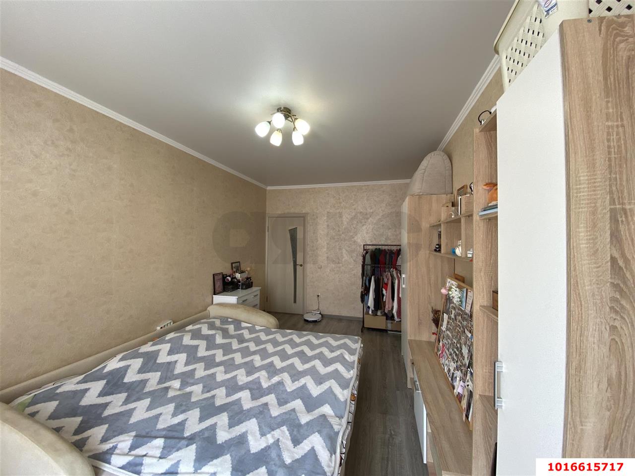 Фото №7: 1-комнатная квартира <span class="whitespace-nowrap">43 м²</span>, <span class="whitespace-nowrap">16/19 эт.</span> - Краснодар, Карасунский внутригородской округ, мкр. Гидростроителей, ул. Автолюбителей, 52/4