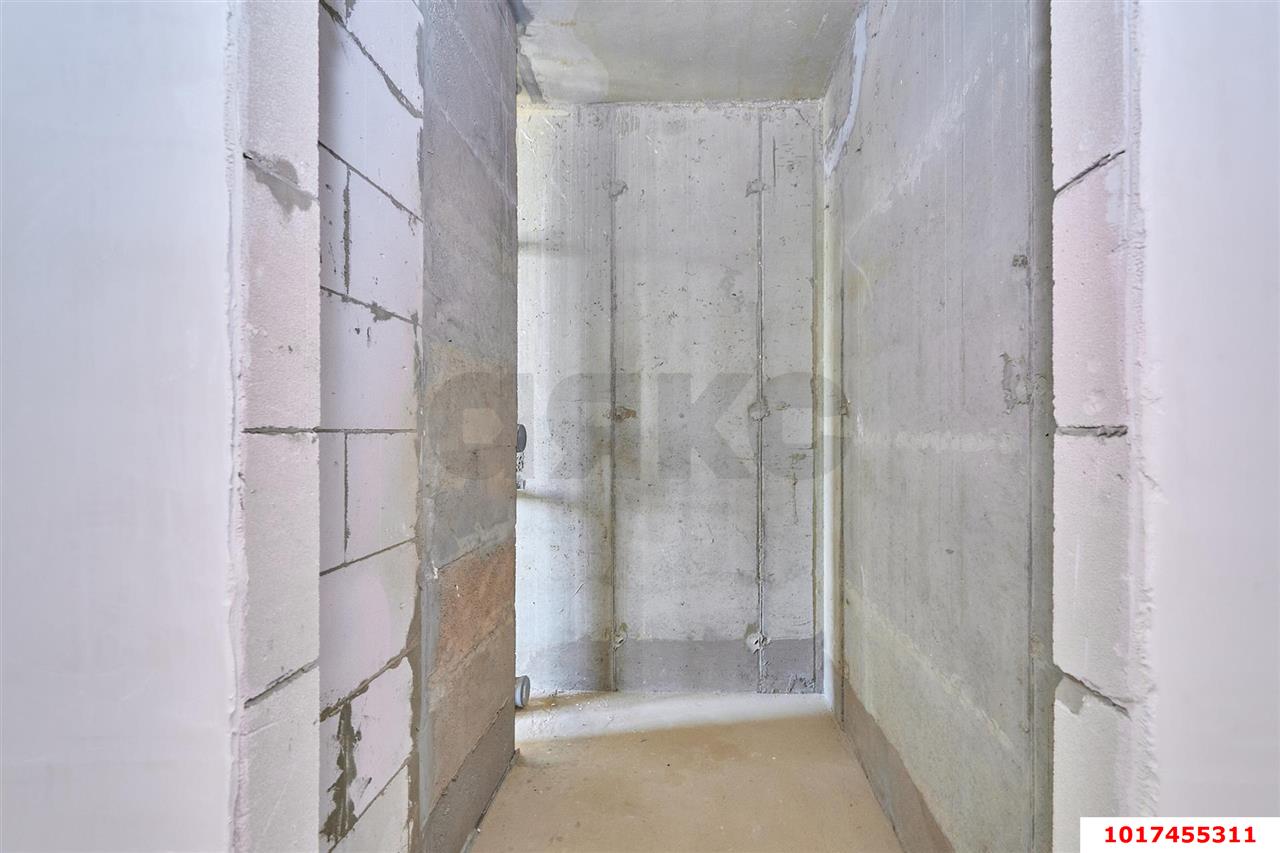 Фото №8: 5+-комнатная квартира <span class="whitespace-nowrap">115 м²</span>, <span class="whitespace-nowrap">10/24 эт.</span> - Краснодар, Центральный внутригородской округ, мкр. Черёмушки, ул. Обрывная, 132/1