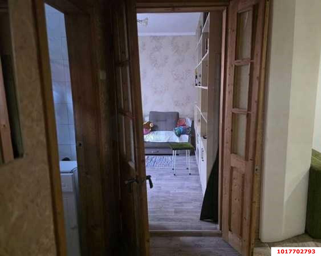 Фото №5: Часть дома <span class="whitespace-nowrap">42 м²</span> <span class="whitespace-nowrap">+ 1.1 сот.</span>, <span class="whitespace-nowrap">1 эт.</span> - Краснодар, Западный внутригородской округ, мкр. Центральный, ул. Комсомольская, 27
