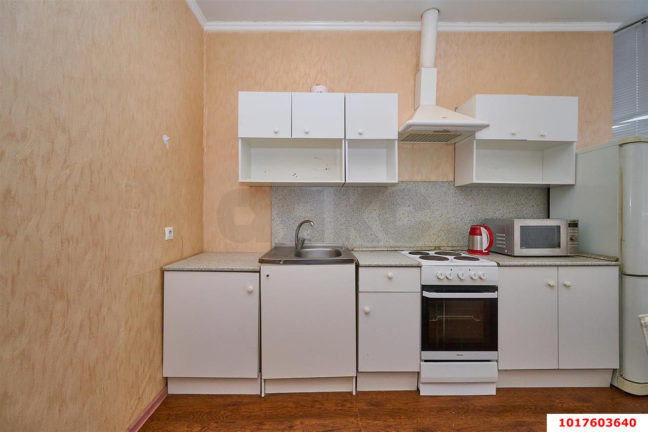 Фото №4: 1-комнатная квартира <span class="whitespace-nowrap">43 м²</span>, <span class="whitespace-nowrap">7/8 эт.</span> - Краснодар, Прикубанский внутригородской округ, мкр. Музыкальный, ул. имени Дунаевского И.И., 8