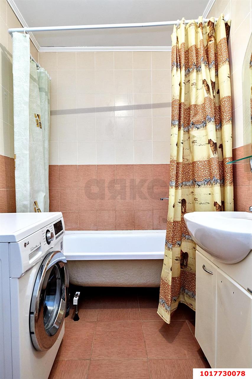 Фото №6: 1-комнатная квартира <span class="whitespace-nowrap">42 м²</span>, <span class="whitespace-nowrap">1/14 эт.</span> - Краснодар, Прикубанский внутригородской округ, Круглик, мкр. Школьный, ул. Школьная, 5