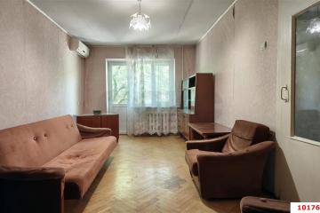 Фото №1: 2-комнатная квартира <span class="whitespace-nowrap">44 м²</span>, <span class="whitespace-nowrap">2/5 эт.</span> - Краснодар, мкр. Славянский, ул. Славянская, 65
