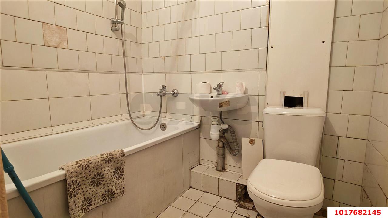 Фото №5: 2-комнатная квартира <span class="whitespace-nowrap">44 м²</span>, <span class="whitespace-nowrap">2/5 эт.</span> - Краснодар, Прикубанский внутригородской округ, мкр. Славянский, ул. Славянская, 65