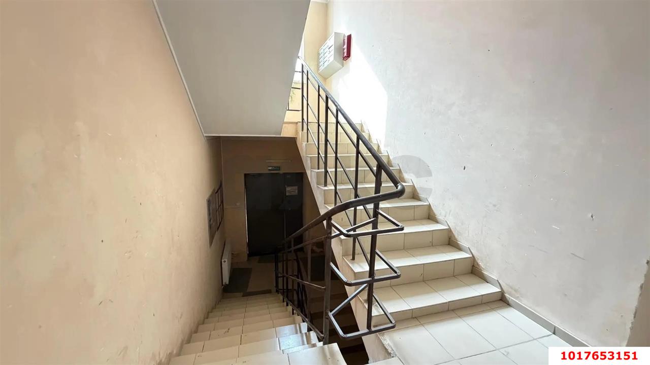 Фото №5: 1-комнатная квартира <span class="whitespace-nowrap">44 м²</span>, <span class="whitespace-nowrap">1/4 эт.</span> - Краснодар, Западный внутригородской округ, мкр. Сельскохозяйственный Институт, ул. Минская, 14