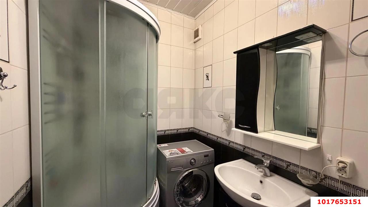 Фото №10: 1-комнатная квартира <span class="whitespace-nowrap">44 м²</span>, <span class="whitespace-nowrap">1/4 эт.</span> - Краснодар, Западный внутригородской округ, мкр. Сельскохозяйственный Институт, ул. Минская, 14