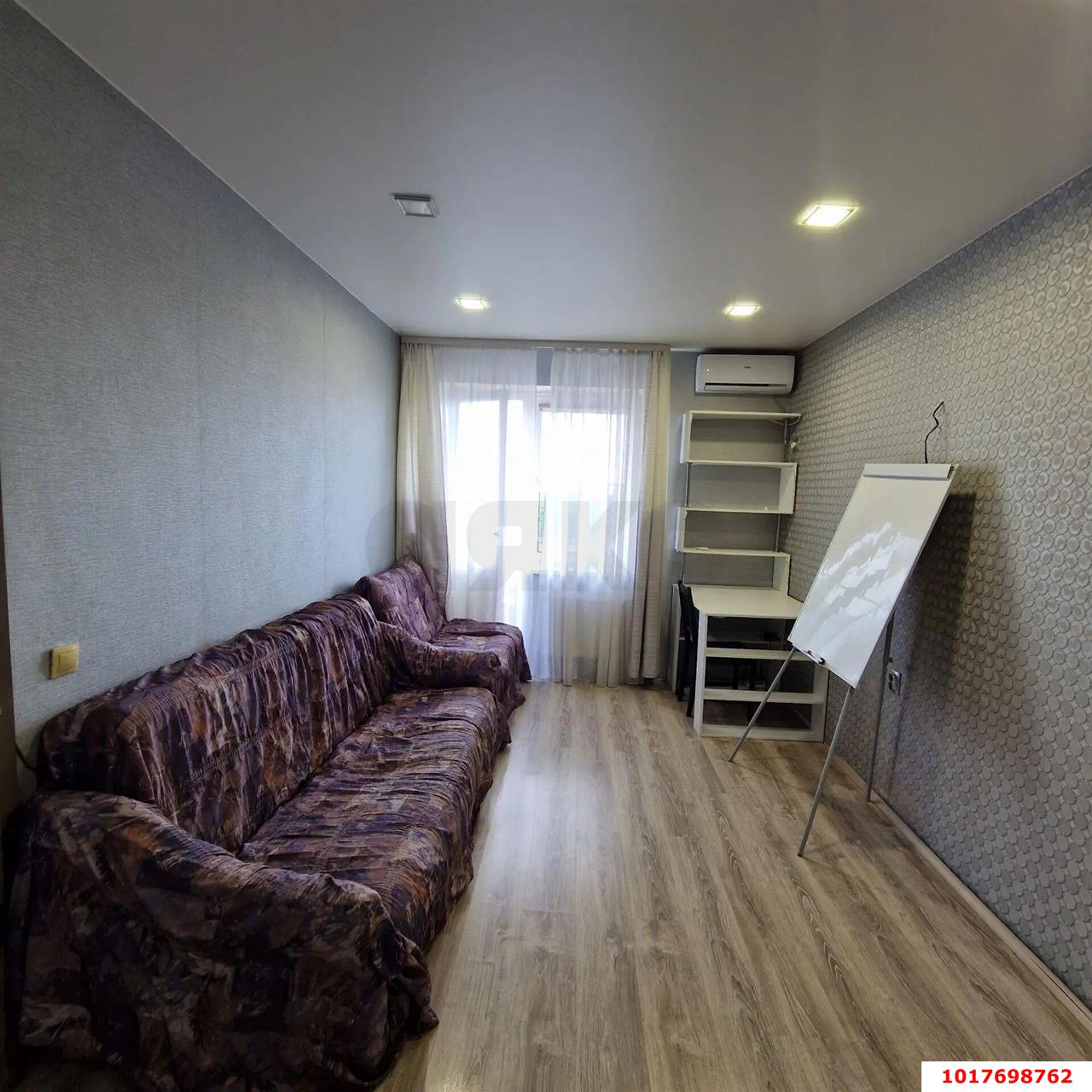 Фото №4: 1-комнатная квартира <span class="whitespace-nowrap">35 м²</span>, <span class="whitespace-nowrap">10/11 эт.</span> - Краснодар, Карасунский внутригородской округ, мкр. Черёмушки, ул. Селезнёва, 4Б