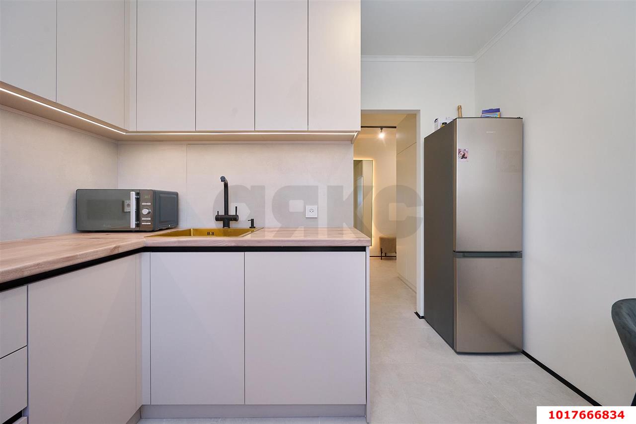 Фото №7: 3-комнатная квартира <span class="whitespace-nowrap">67 м²</span>, <span class="whitespace-nowrap">4/9 эт.</span> - Краснодар, Центральный внутригородской округ, мкр. Центральный, ул. Хакурате, 12