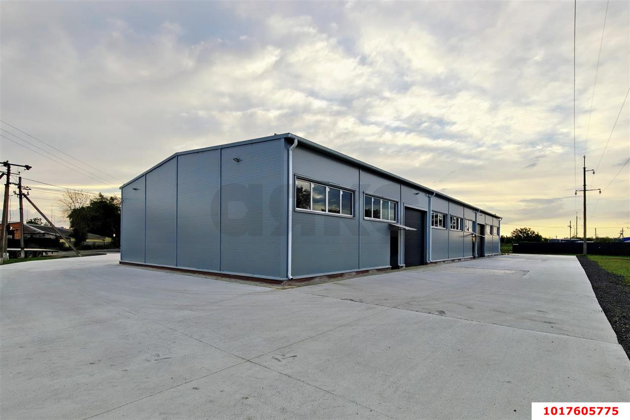 Фото №18: Коммерция <span class="whitespace-nowrap">200 м²</span>, <span class="whitespace-nowrap">1 эт.</span> - Новотитаровская, ул. Крайняя, 2