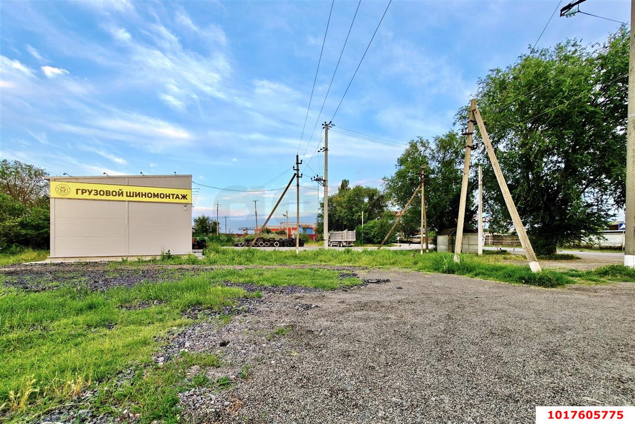 Фото №15: Коммерция <span class="whitespace-nowrap">200 м²</span>, <span class="whitespace-nowrap">1 эт.</span> - Новотитаровская, ул. Крайняя, 2