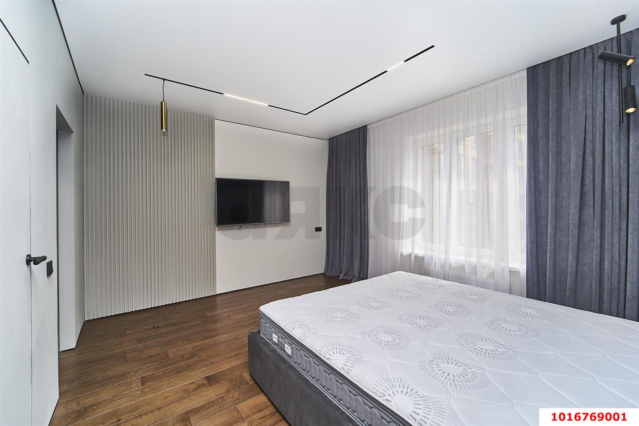 Фото №2: 2-комнатная квартира <span class="whitespace-nowrap">74 м²</span>, <span class="whitespace-nowrap">12/22 эт.</span> - Краснодар, Прикубанский внутригородской округ, мкр. Достояние, ул. Григория Булгакова, 6