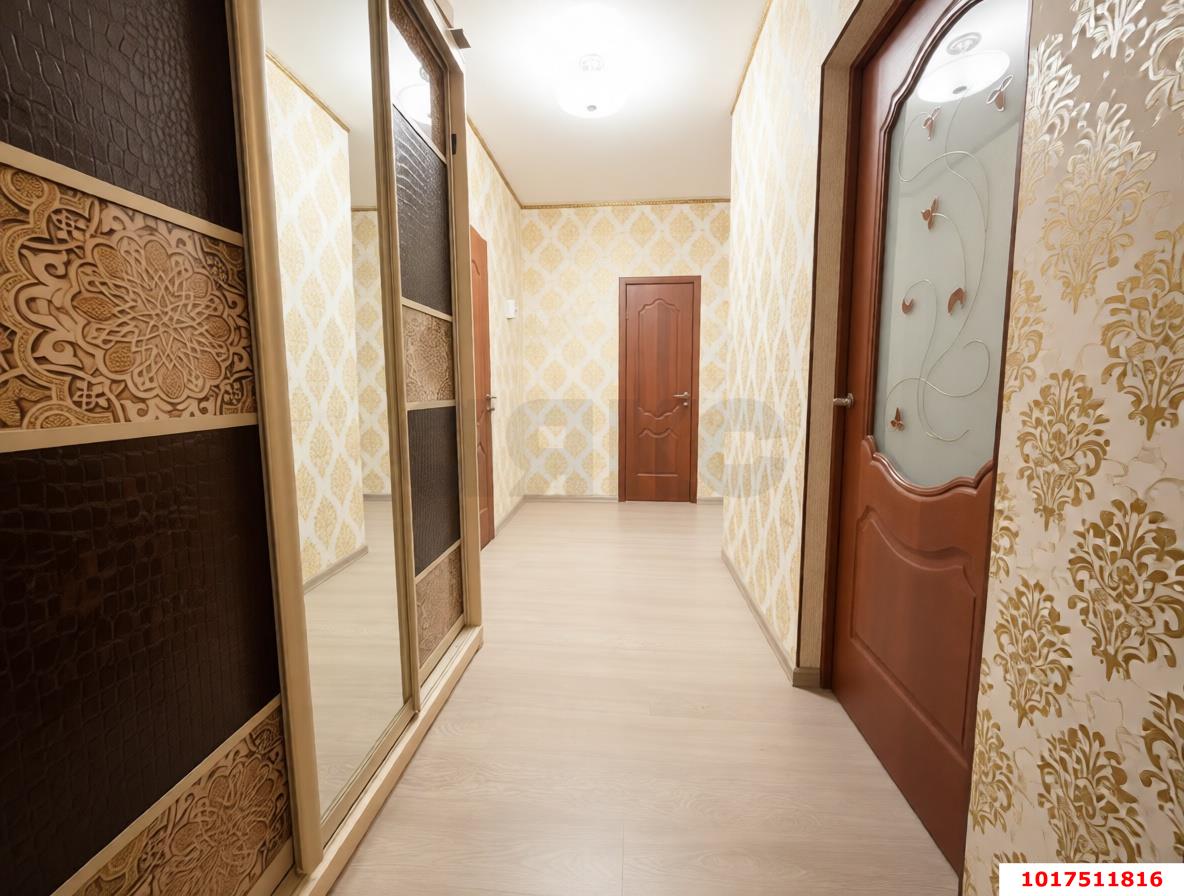 Фото №7: 2-комнатная квартира <span class="whitespace-nowrap">61 м²</span>, <span class="whitespace-nowrap">1/5 эт.</span> - Краснодар, Прикубанский внутригородской округ, мкр. Музыкальный, ул. имени Мусоргского М.П., 19