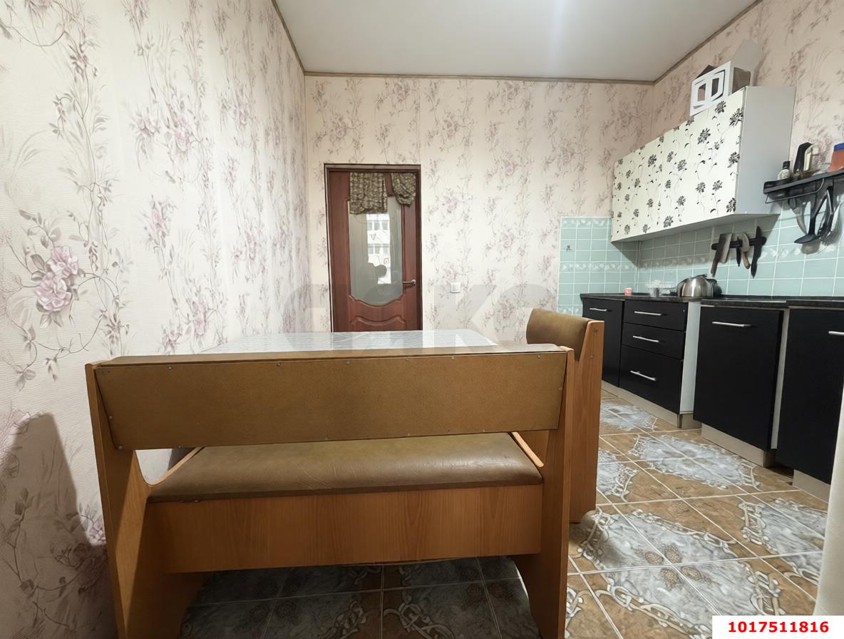 Фото №4: 2-комнатная квартира <span class="whitespace-nowrap">61 м²</span>, <span class="whitespace-nowrap">1/5 эт.</span> - Краснодар, Прикубанский внутригородской округ, мкр. Музыкальный, ул. имени Мусоргского М.П., 19