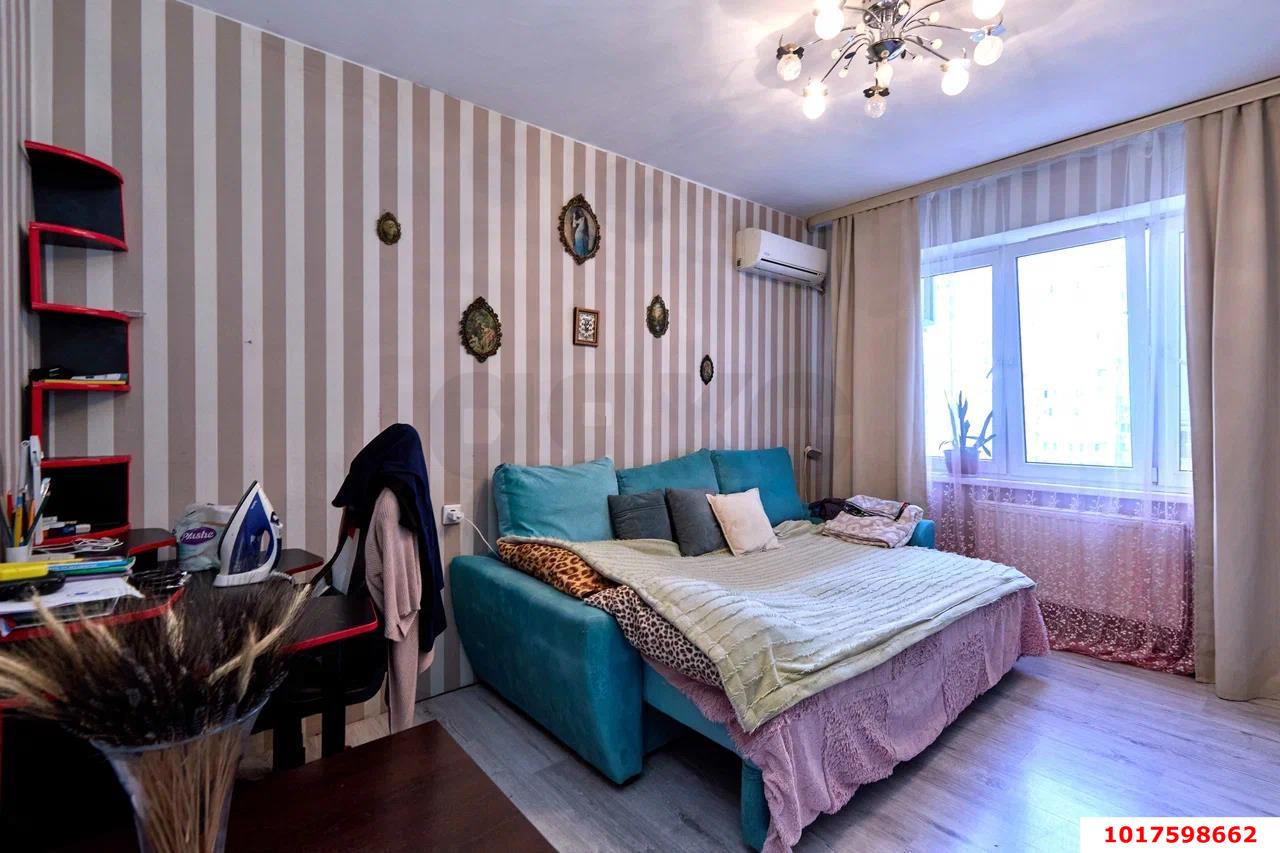 Фото №6: 2-комнатная квартира <span class="whitespace-nowrap">70 м²</span>, <span class="whitespace-nowrap">6/16 эт.</span> - Краснодар, Прикубанский внутригородской округ, мкр. Восточно-Кругликовский, ул. Героев-Разведчиков, 26