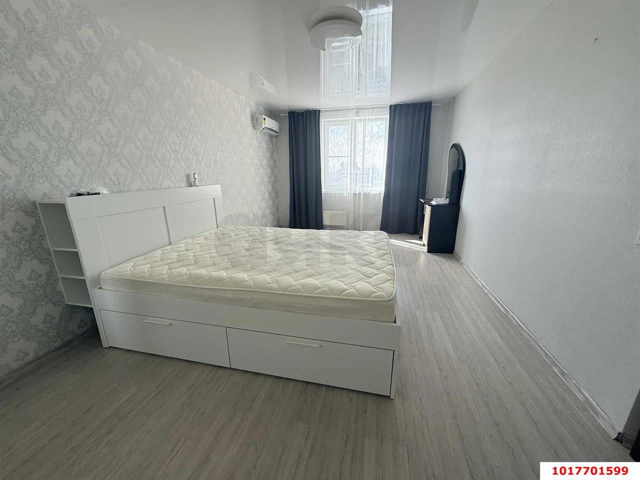 Фото №2: 2-комнатная квартира <span class="whitespace-nowrap">65 м²</span>, <span class="whitespace-nowrap">15/16 эт.</span> - Краснодар, Западный внутригородской округ, мкр. Юбилейный, б-р Платановый, 2