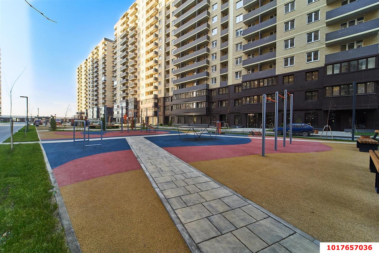 Фото №3: Студия <span class="whitespace-nowrap">29 м²</span>, <span class="whitespace-nowrap">12/17 эт.</span> - Краснодар, Прикубанский внутригородской округ, мкр. жилой комплекс Ракурс, ул. имени Героя Ростовского, 8к4