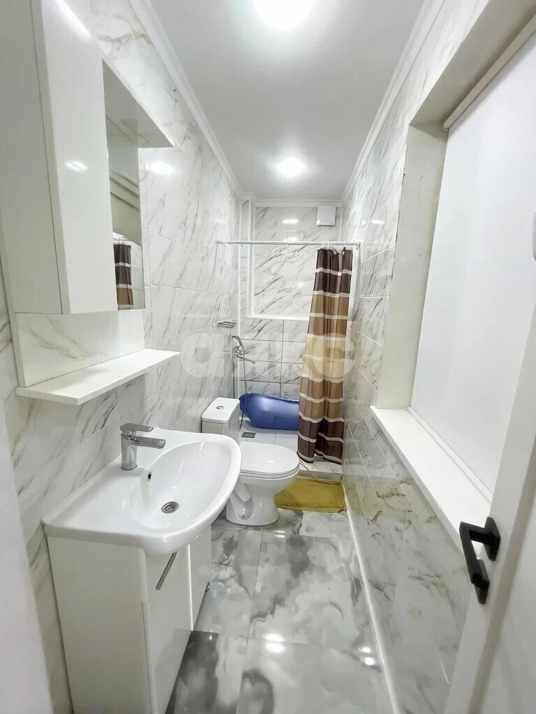 Фото №5: Таунхаус <span class="whitespace-nowrap">75 м²</span> <span class="whitespace-nowrap">+ 3 сот.</span>, <span class="whitespace-nowrap">1 эт.</span> - Армавир, ул. Ленина, 161
