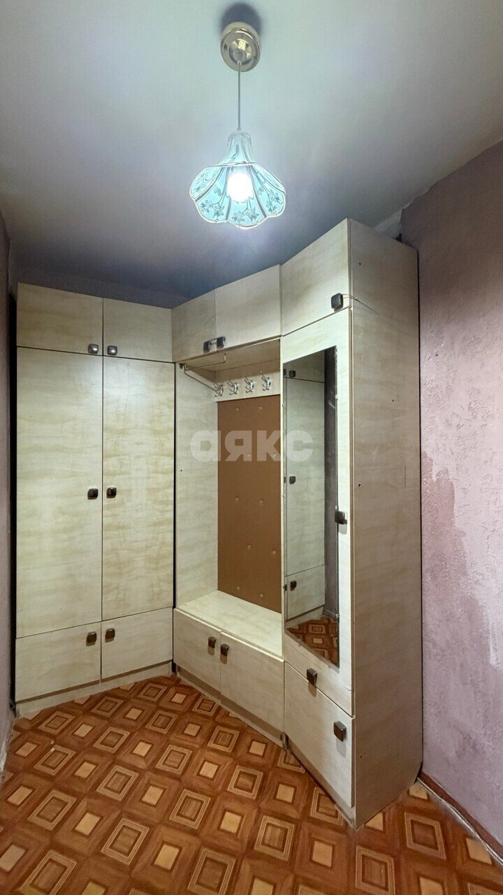 Фото №5: 1-комнатная квартира <span class="whitespace-nowrap">45 м²</span>, <span class="whitespace-nowrap">9/14 эт.</span> - Волгоград, Дзержинский, 130-й, п. Ангарский, ул. Маршала Рыбалко, 16