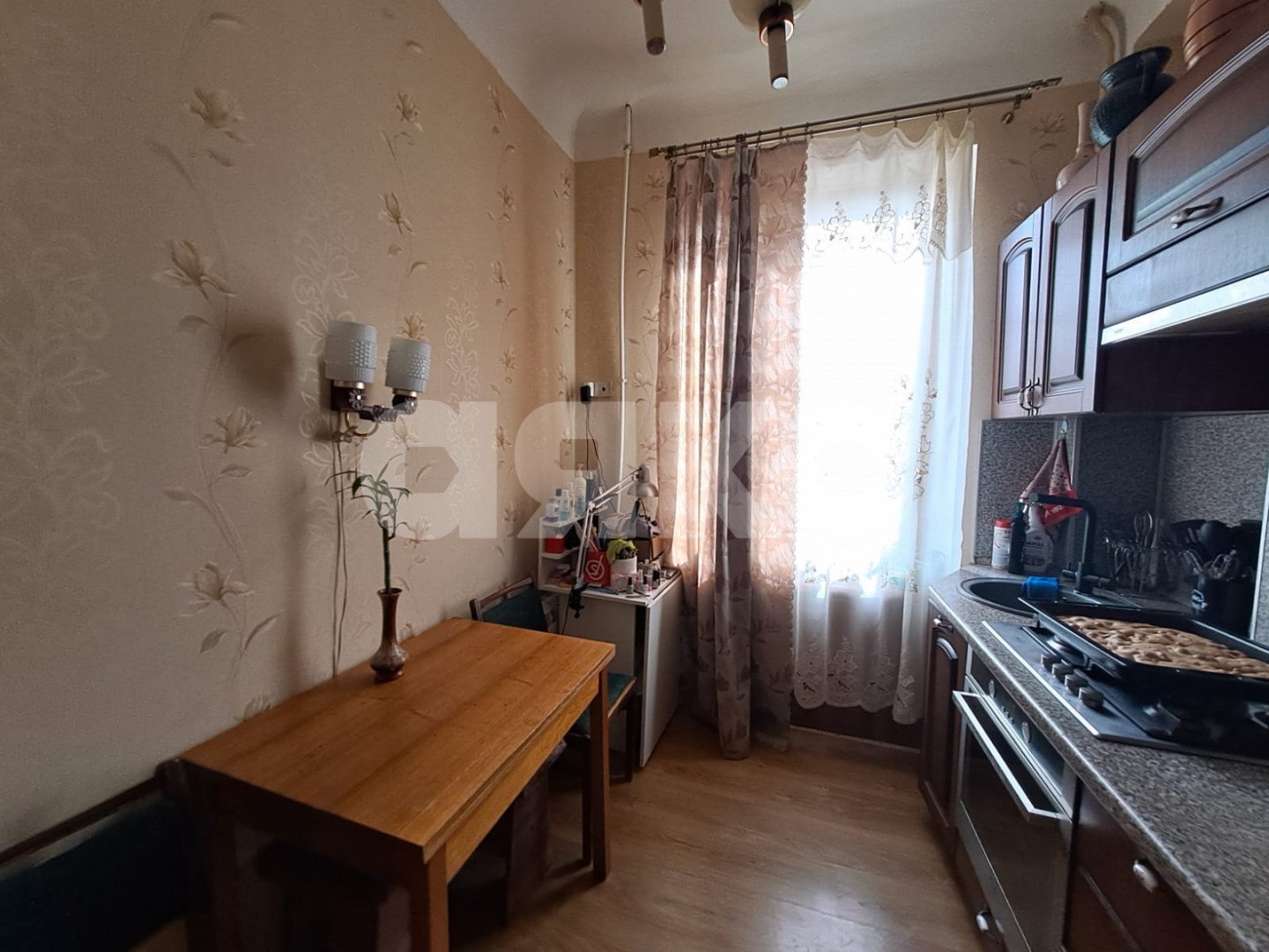 Фото №10: 2-комнатная квартира <span class="whitespace-nowrap">54 м²</span>, <span class="whitespace-nowrap">2/4 эт.</span> - Волгоград, р. Тракторозаводский, ул. Борьбы, 17