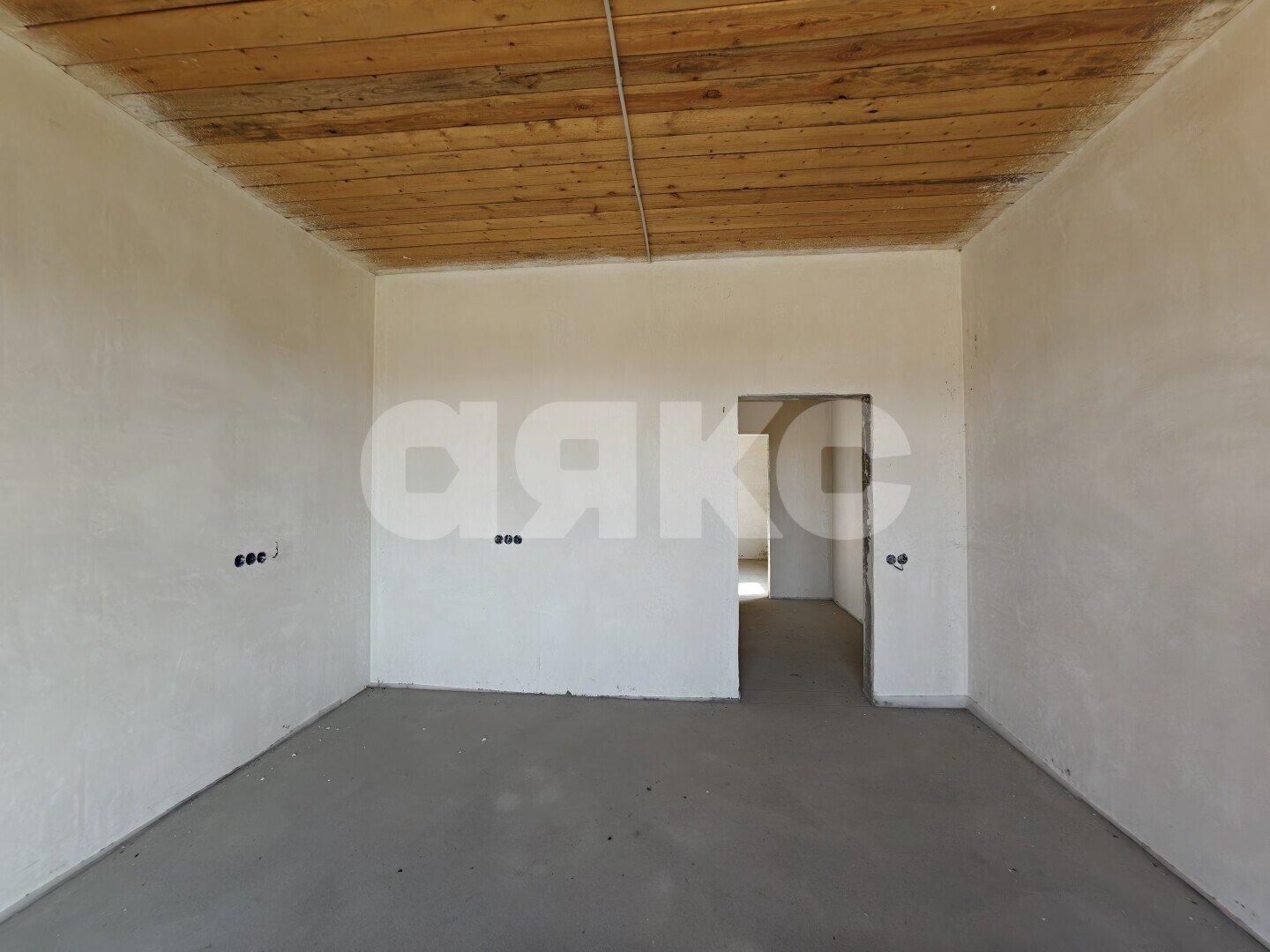 Фото №26: Дом <span class="whitespace-nowrap">357 м²</span> <span class="whitespace-nowrap">+ 720 сот.</span>, <span class="whitespace-nowrap">2 эт.</span> - Кореновск, ул. Власова