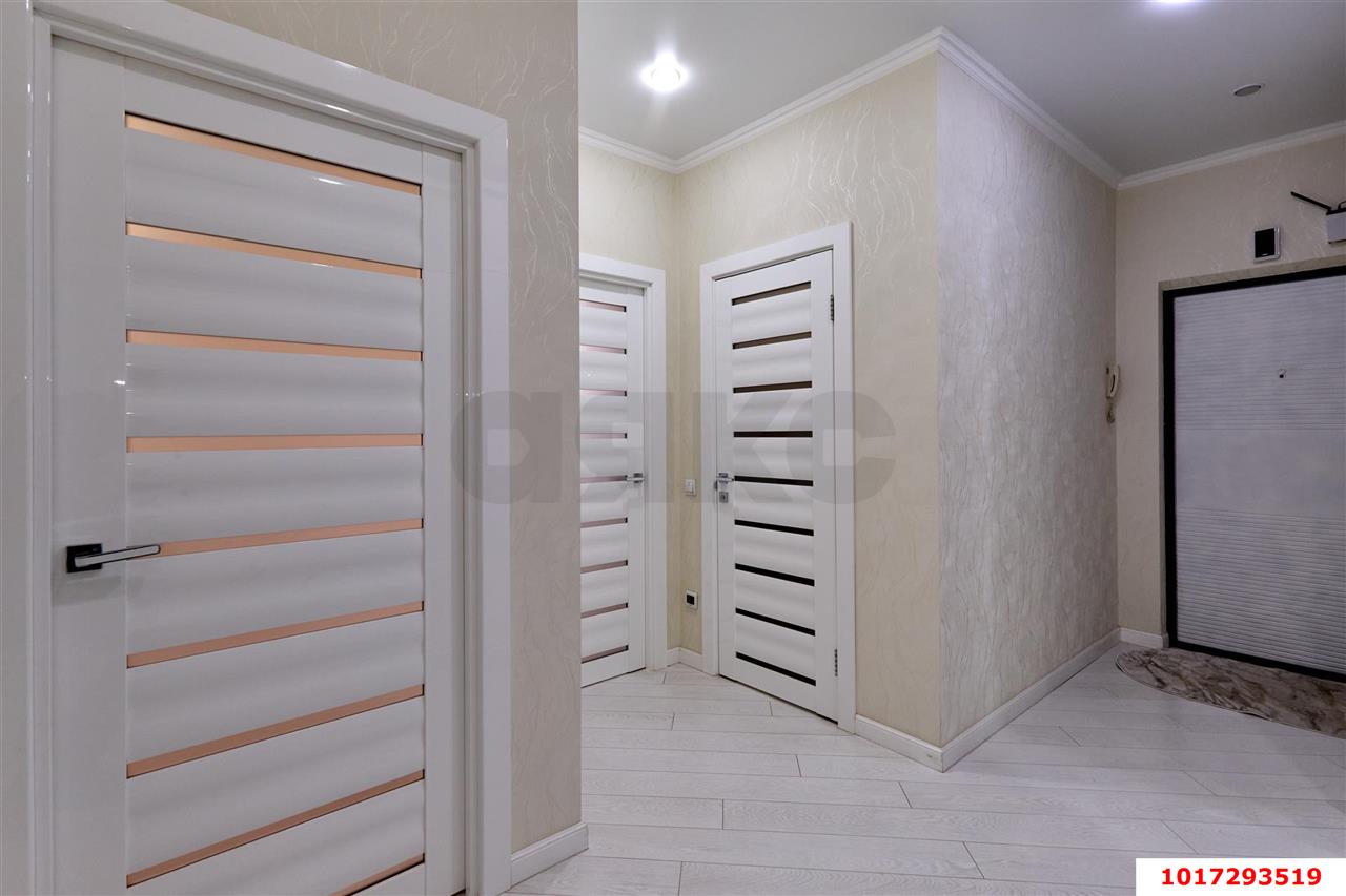 Фото №9: 2-комнатная квартира <span class="whitespace-nowrap">65 м²</span>, <span class="whitespace-nowrap">4/18 эт.</span> - Краснодар, Прикубанский внутригородской округ, имени Петра Метальникова, мкр. ЖК Любимый Дом, ул. Московская, 133к4